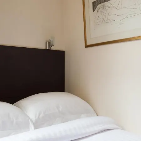 Rue De Varenne Ii By Onefinestay Apartment Paris